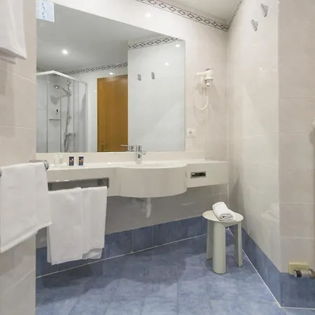 Stella Hotel 3*