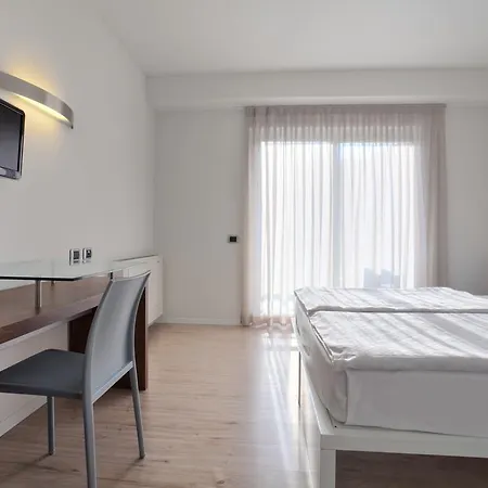 Stella 3* Torbole Sul Garda